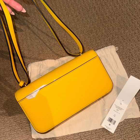 Tory Burch Yellow Eleanor E/W Shoulder Bag - Picture 4 of 6